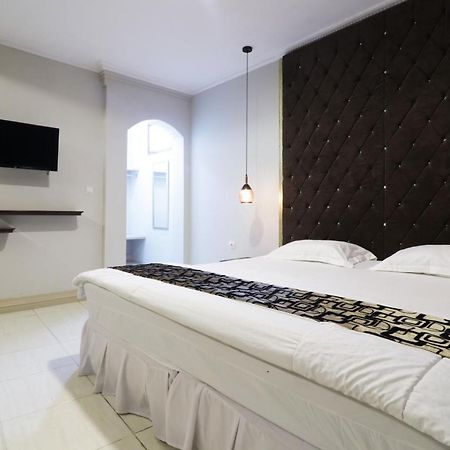 Hotel Andalus Джакарта Экстерьер фото