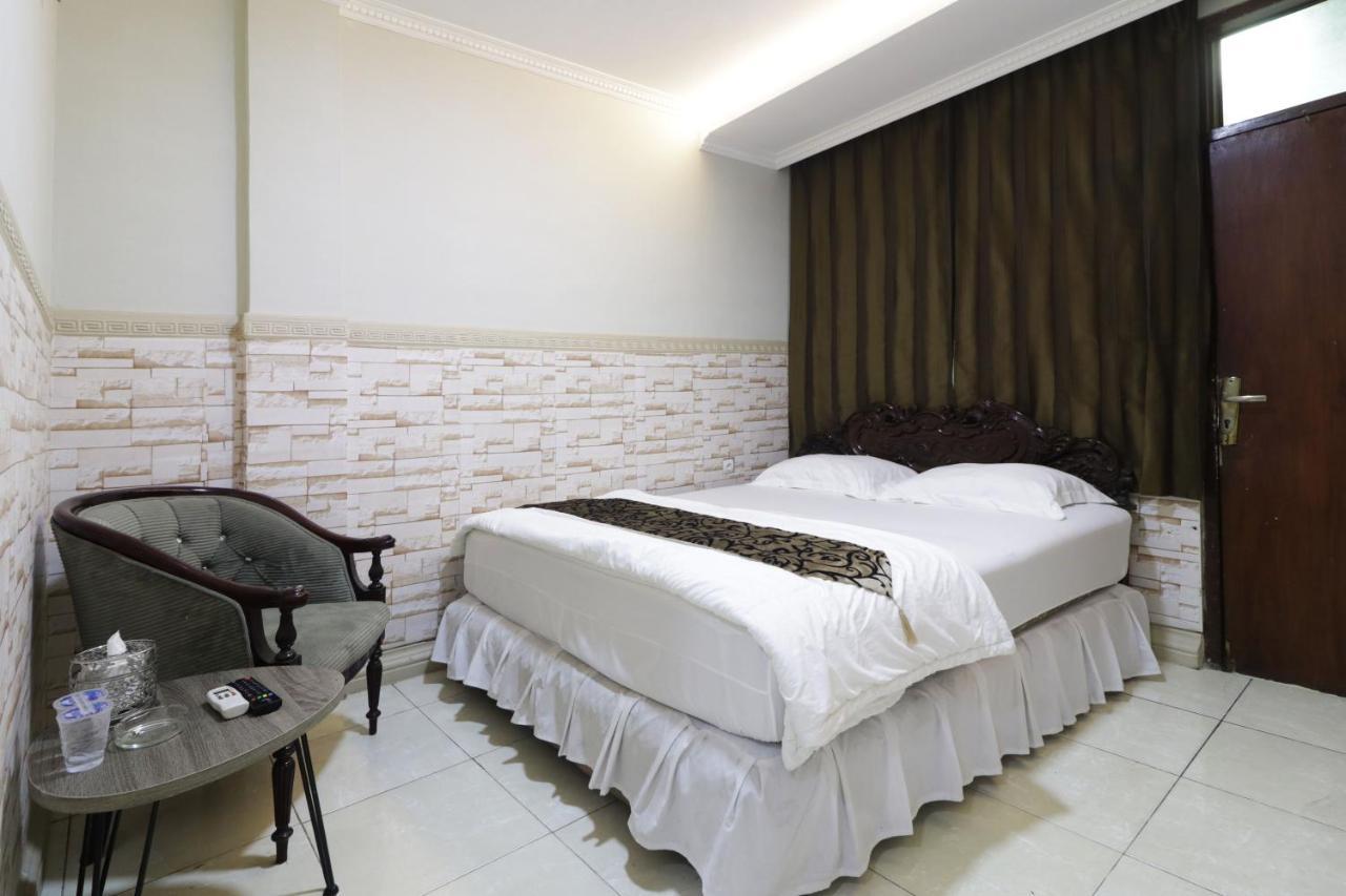 Hotel Andalus Джакарта Экстерьер фото